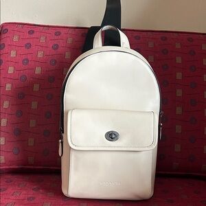 Coach Turnlock Sling Pack